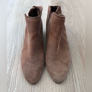Susina Brown Suede Bootie|Sz 6